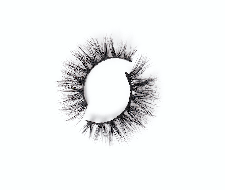 GarciaGlam Lashes 3D Mink Lashes Bacana are natural flared eyelashes. Perfect for monolid or hooded eyes. Cruelty Free. Reusable up to 20 times.